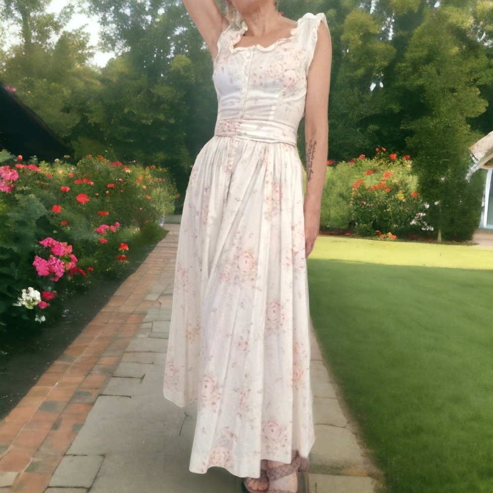 Vintage Pink and Cream Pleated Maxi Sundress - Picture 5 of 14